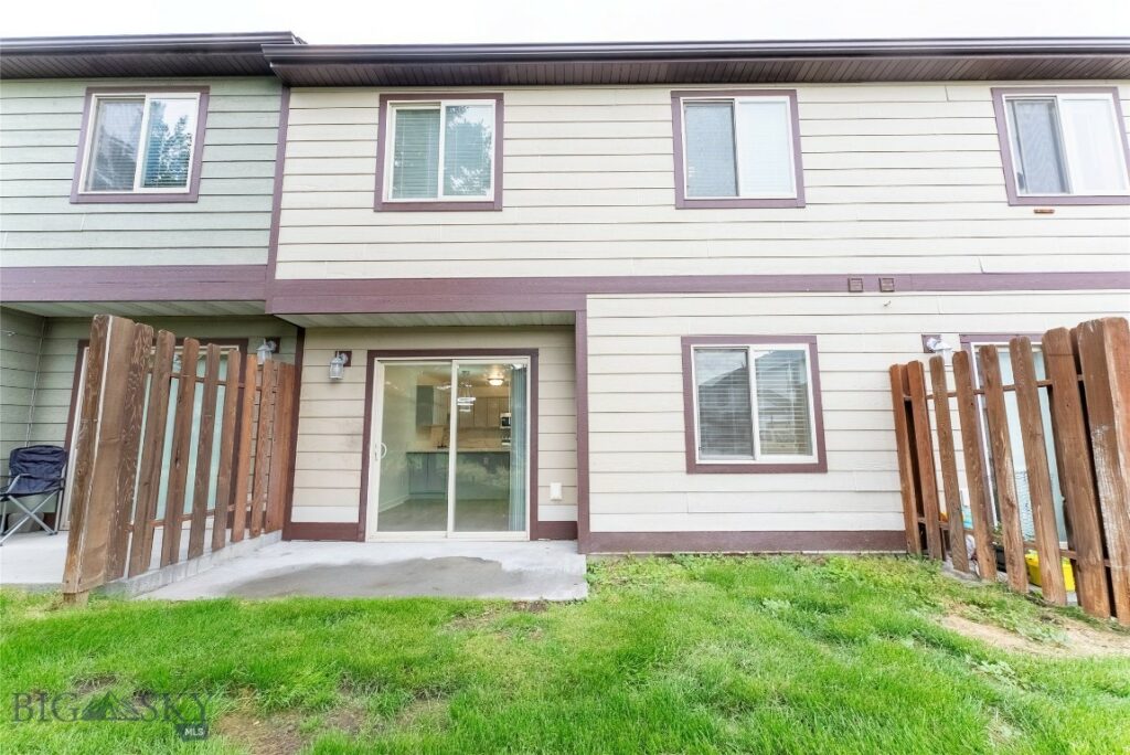 1010 Cruiser Lane, Belgrade MT 59714