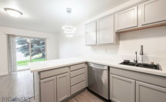 1010 Cruiser Lane, Belgrade MT 59714