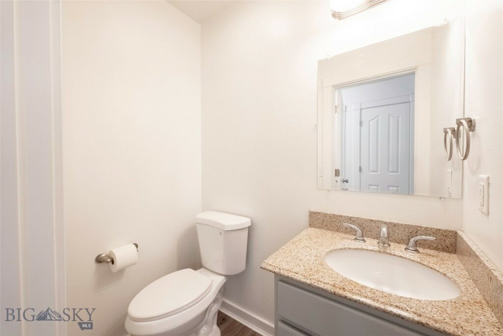 1010 Cruiser Lane, Belgrade MT 59714