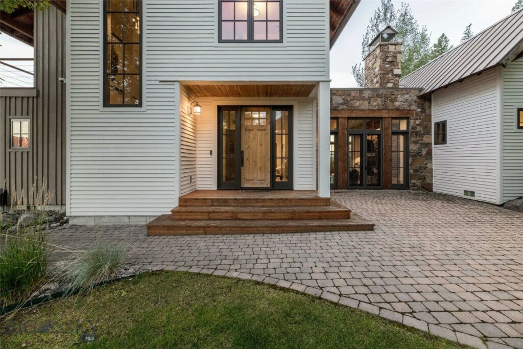 10109 Bridger Canyon Road, Bozeman MT 59715