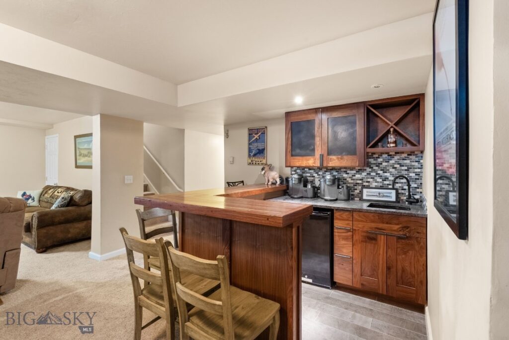 1011 Silverbow, Belgrade MT 59714