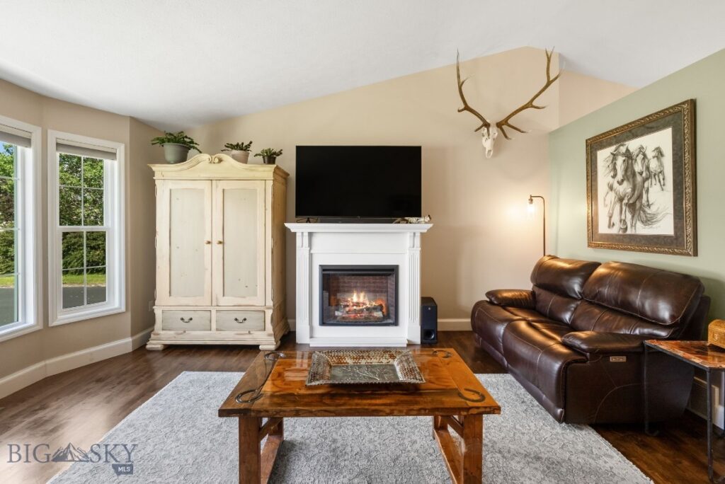 1011 Silverbow, Belgrade MT 59714