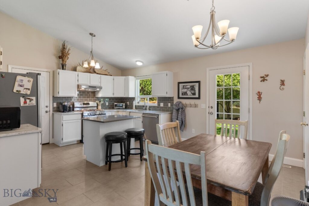 1011 Silverbow, Belgrade MT 59714