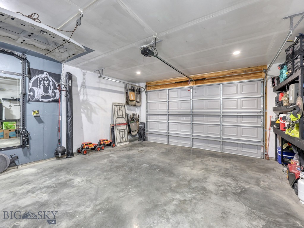 1014 Falcon Ridge Boulevard, Belgrade MT 59714