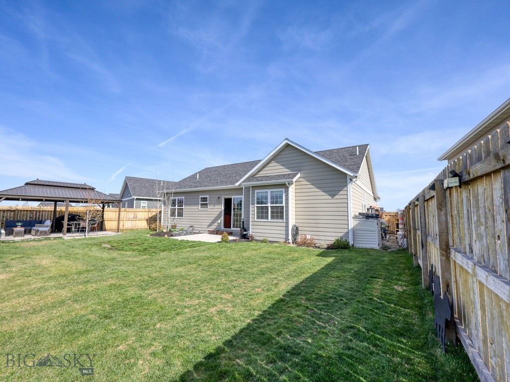 1014 Falcon Ridge Boulevard, Belgrade MT 59714