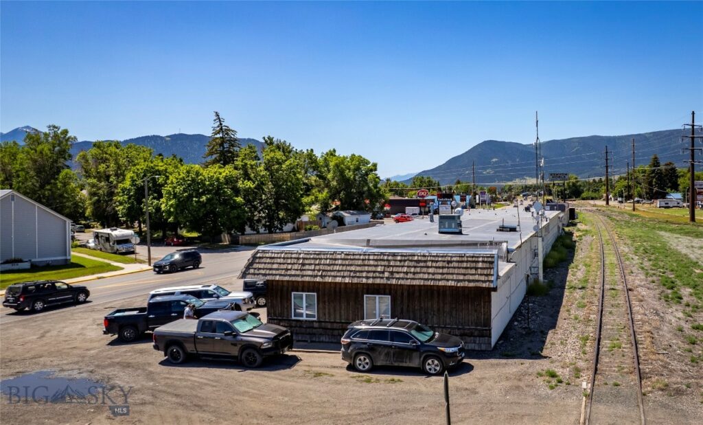1014 W Park Street, Livingston MT 59047