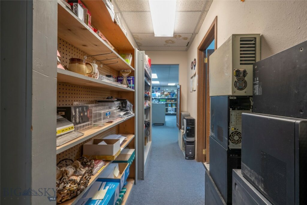 1014 W Park Street, Livingston MT 59047