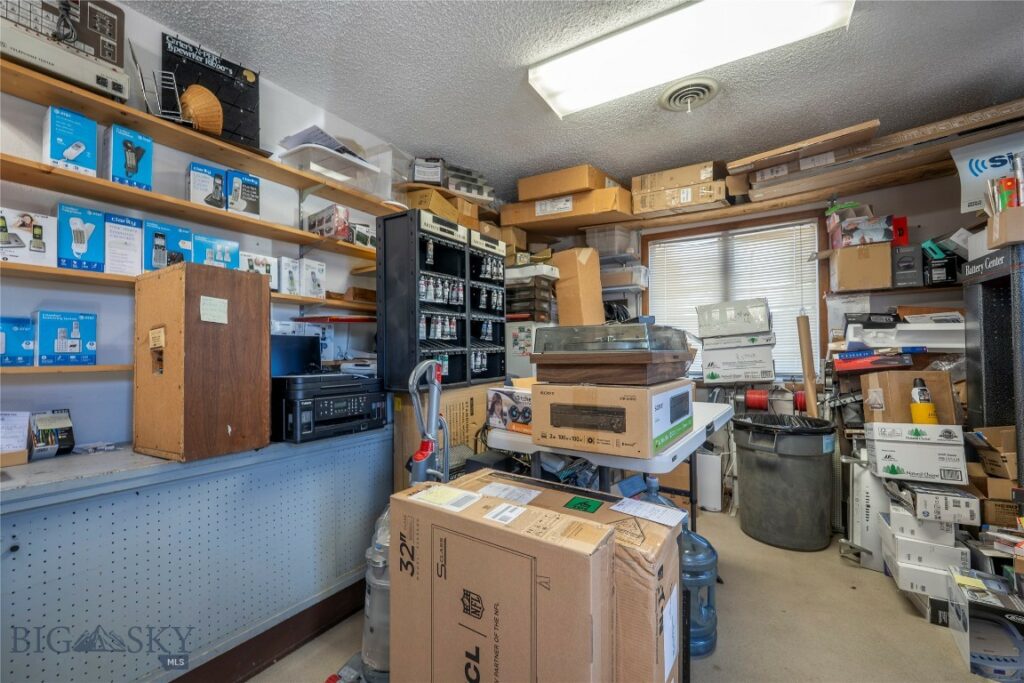 1014 W Park Street, Livingston MT 59047