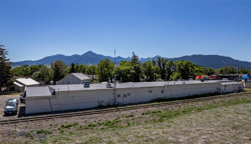 1014 W Park Street, Livingston MT 59047