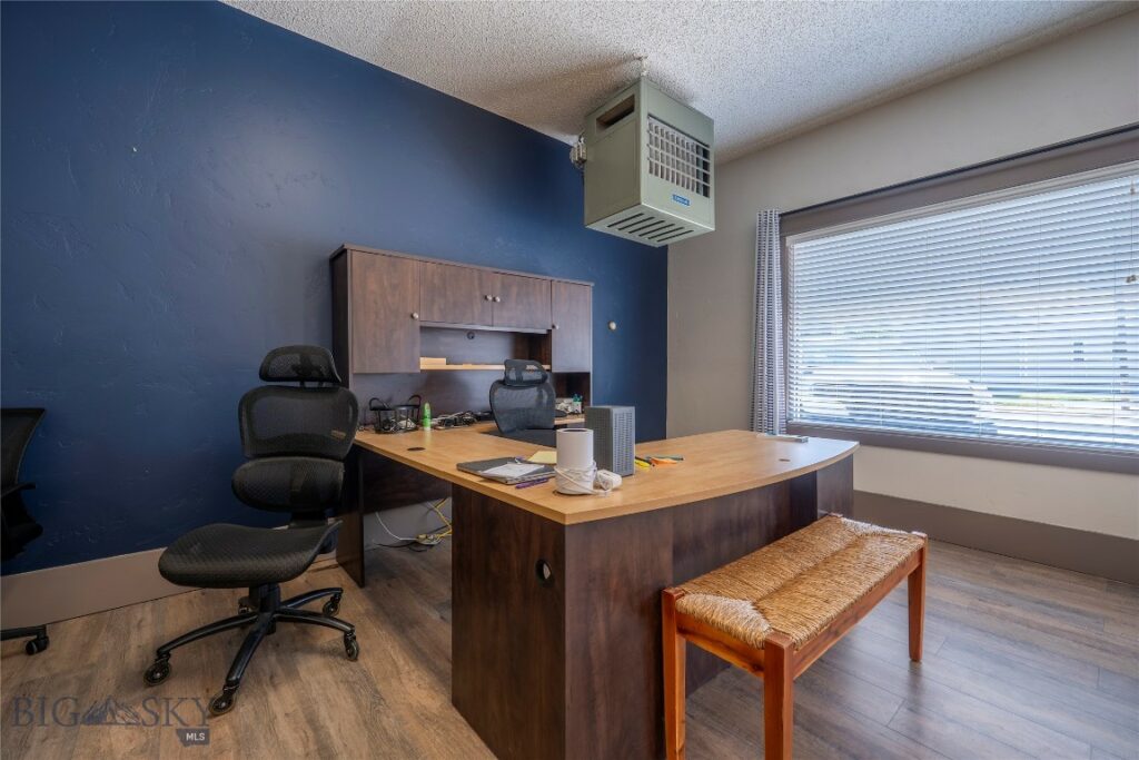 1014 W Park Street, Livingston MT 59047