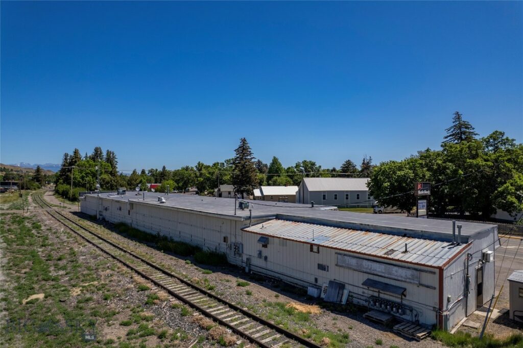 1014 W Park Street, Livingston MT 59047
