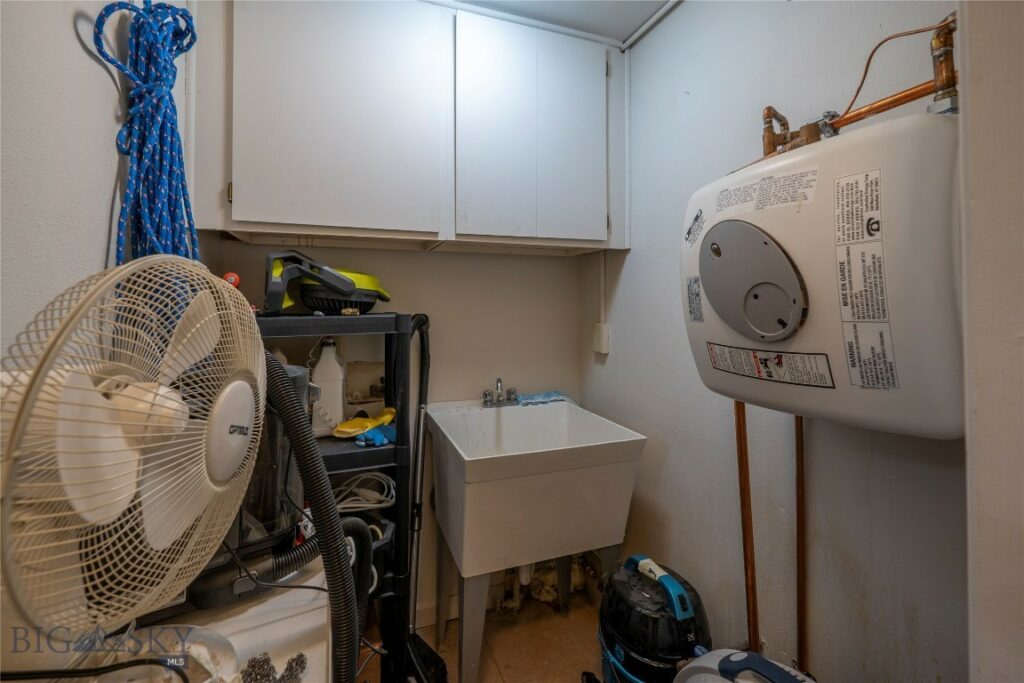 1014 W Park Street, Livingston MT 59047