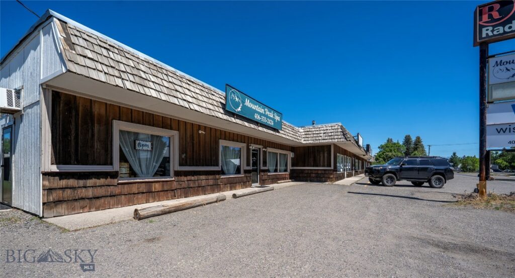 1014 W Park Street, Livingston MT 59047