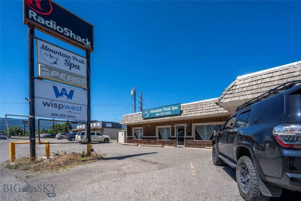 1014 W Park Street, Livingston MT 59047