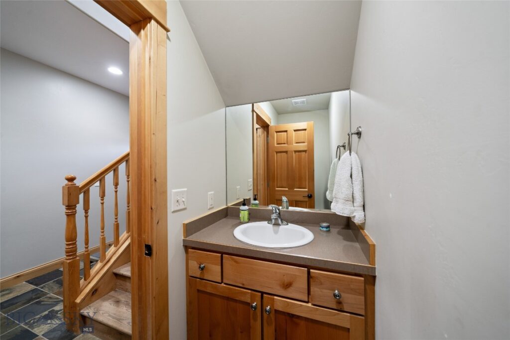 1015 Longbow Lane, Bozeman MT 59718