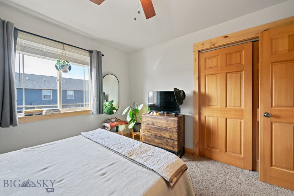 1015 Longbow Lane, Bozeman MT 59718