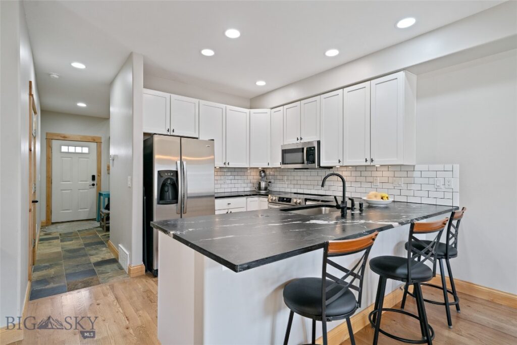 1015 Longbow Lane, Bozeman MT 59718