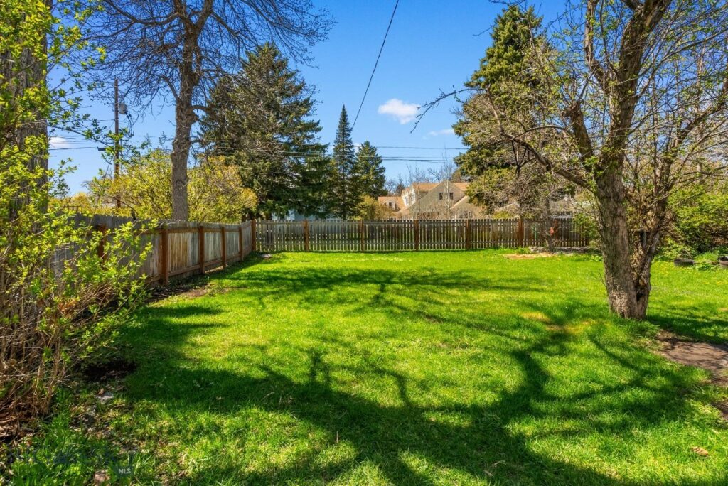 1017 S Tracy Avenue, Bozeman MT 59715