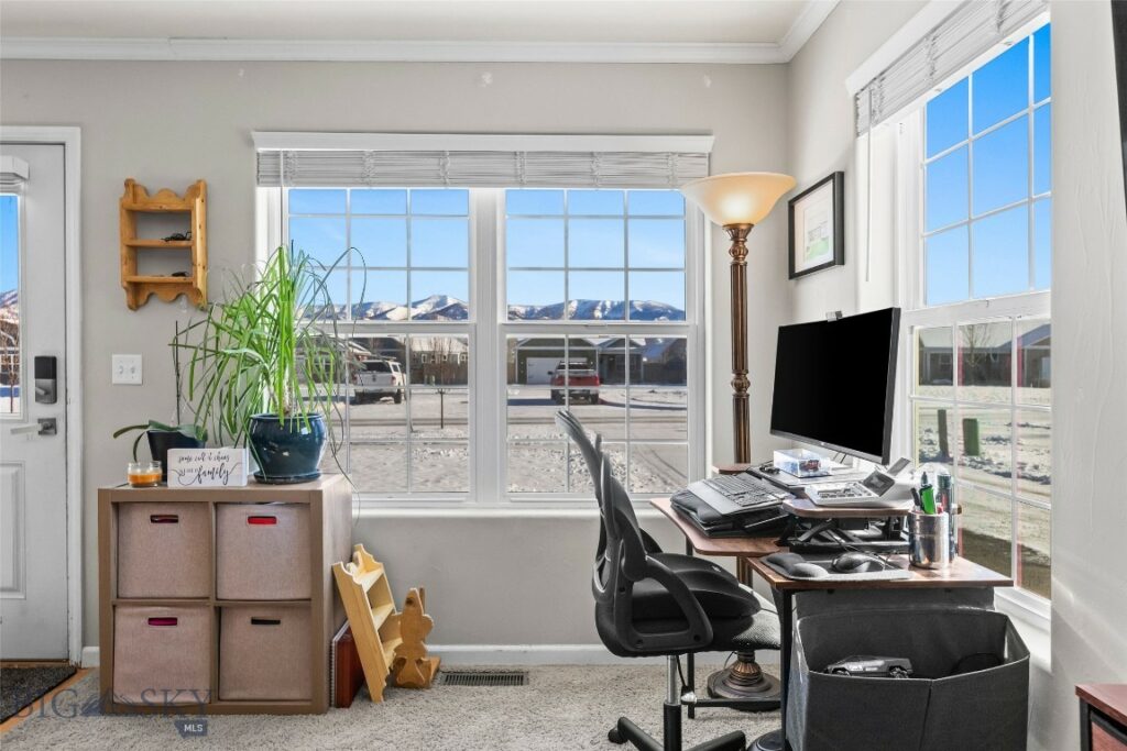 1019 Powers Boulevard, Belgrade MT 59714