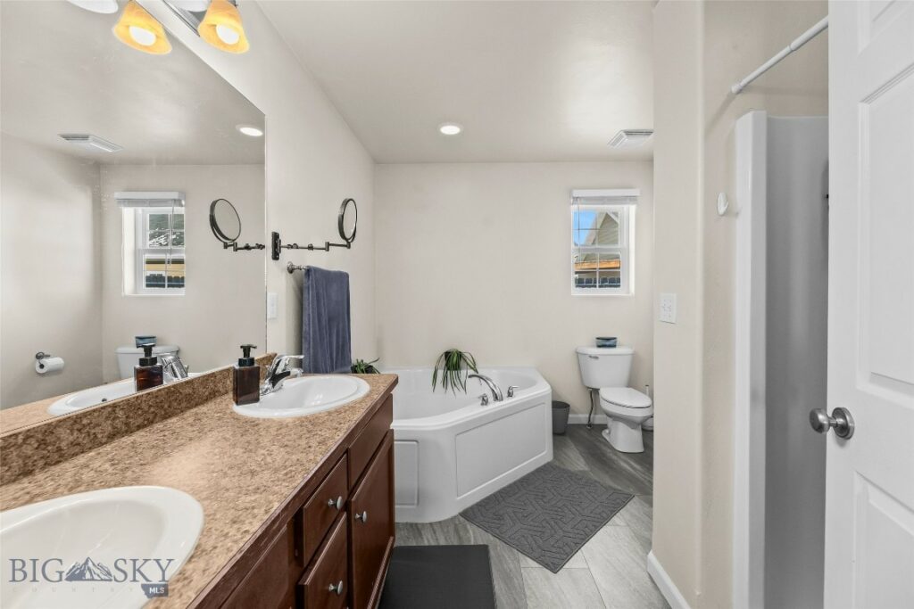 1019 Powers Boulevard, Belgrade MT 59714