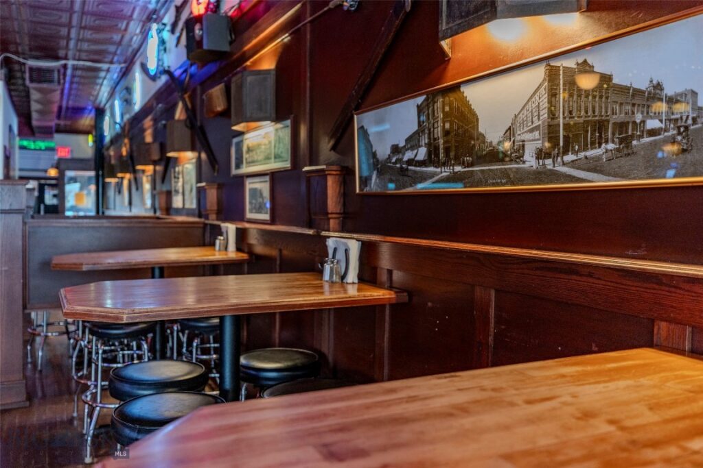 102 N Main Street, Livingston MT 59047