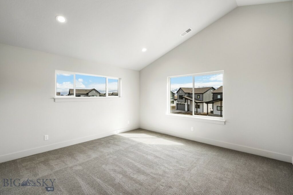 102 Horseshoe Loop, Bozeman MT 59718