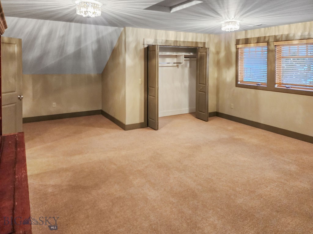 102 Nostalgia Lane, Bozeman MT 59715