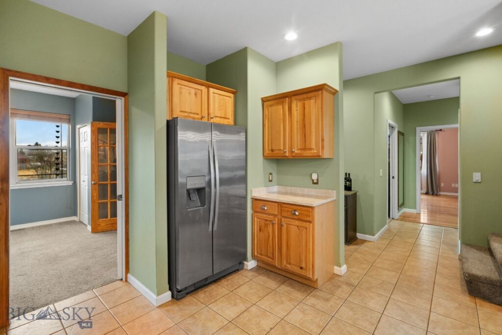 102 W Tobiano Trail, Belgrade MT 59714