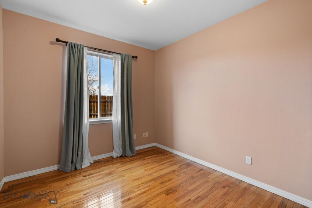 102 W Tobiano Trail, Belgrade MT 59714