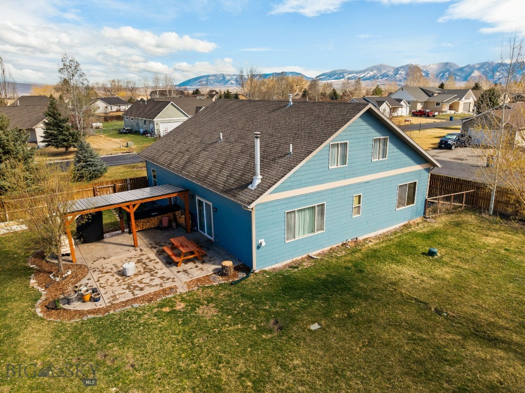 102 W Tobiano Trail, Belgrade MT 59714
