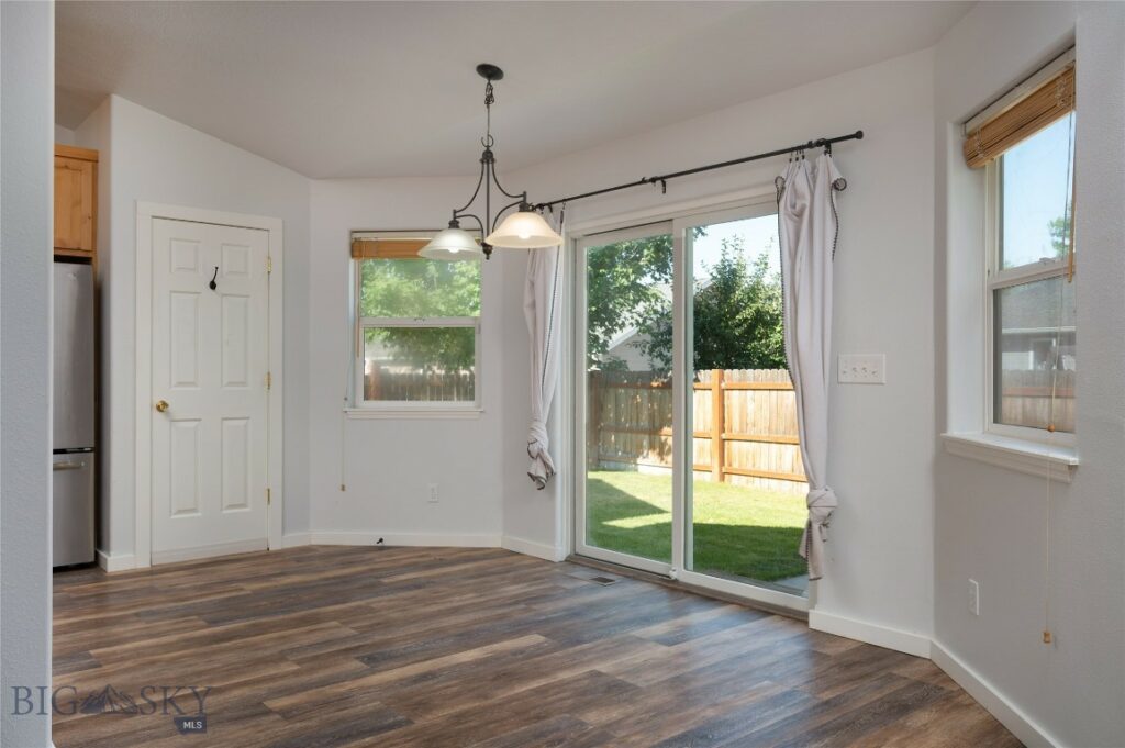 102 Potter Lane, Belgrade MT 59714