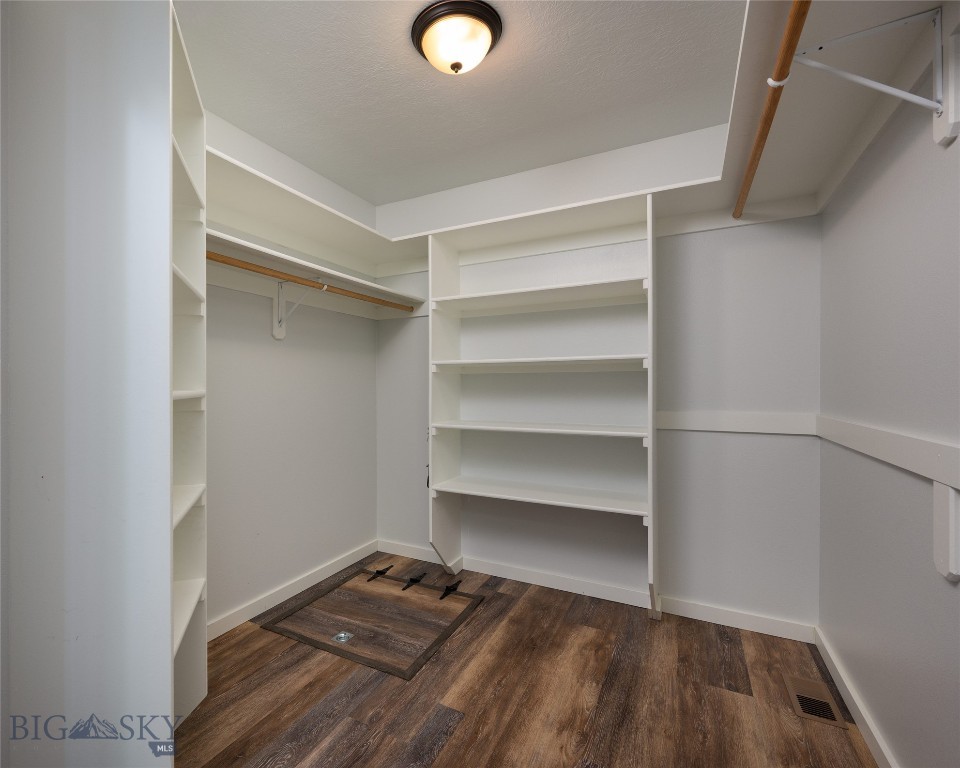 102 Potter Lane, Belgrade MT 59714