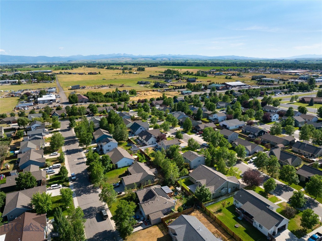 102 Potter Lane, Belgrade MT 59714