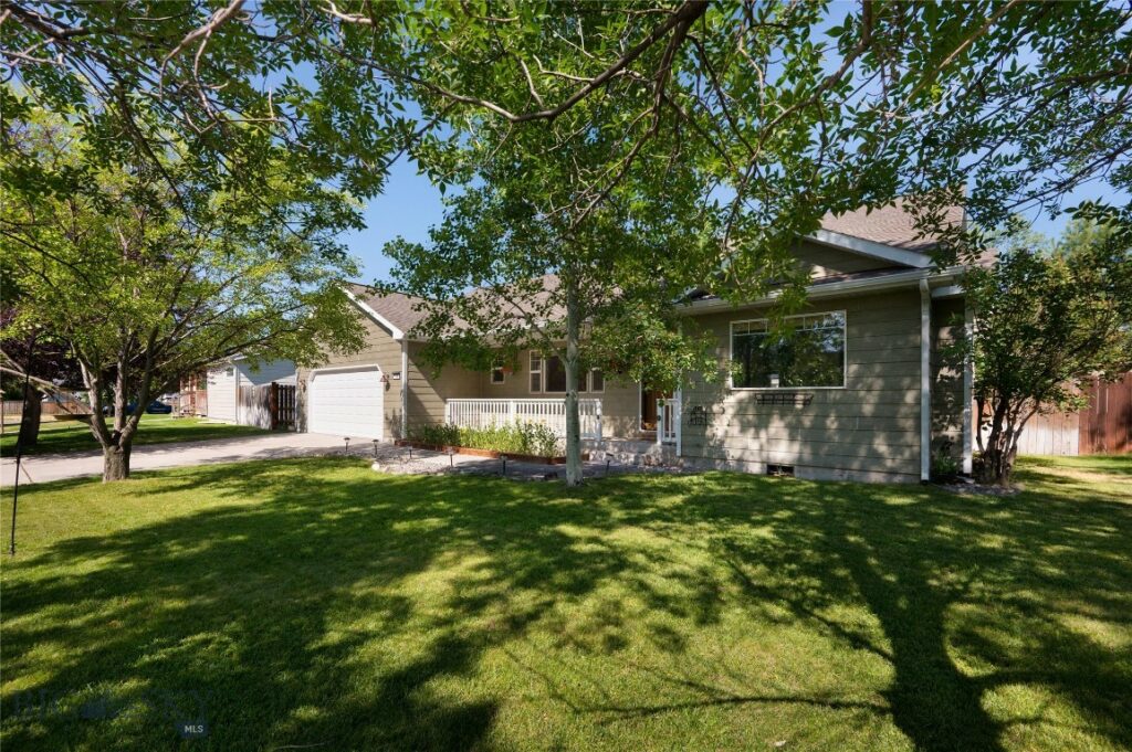 102 Potter Lane, Belgrade MT 59714