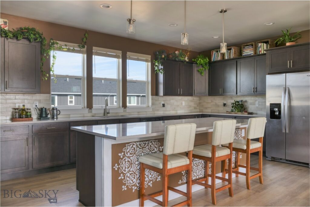 1020 Butler Creek Avenue, Belgrade MT 59714