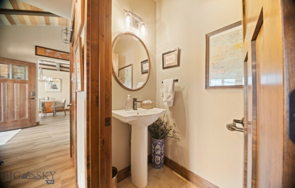 1023 Black Bull Trail, Bozeman MT 59718