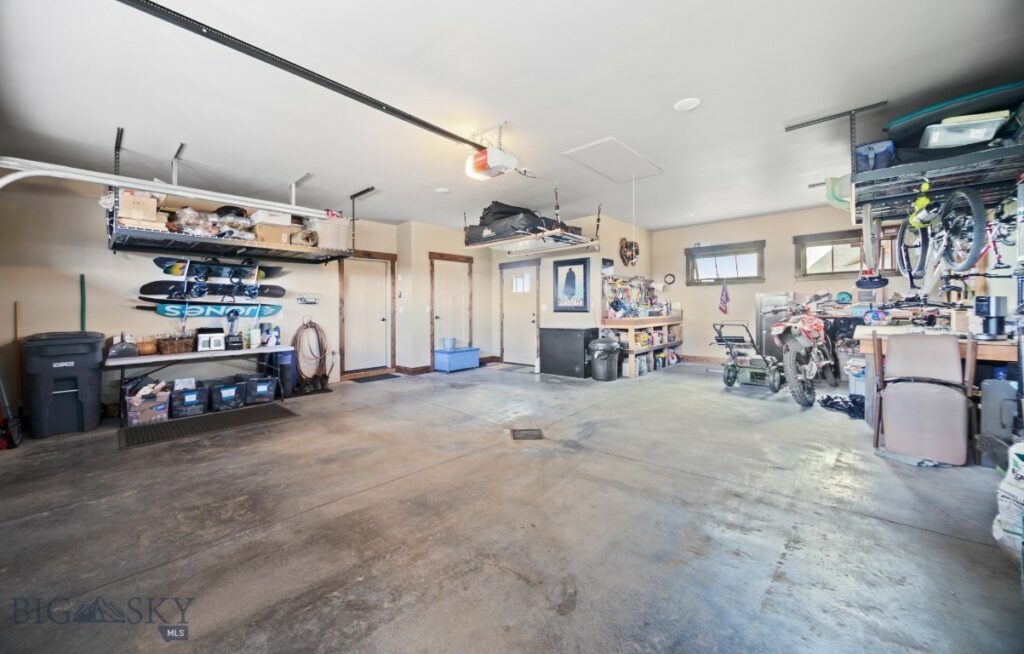 1023 Black Bull Trail, Bozeman MT 59718
