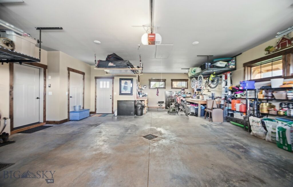 1023 Black Bull Trail, Bozeman MT 59718