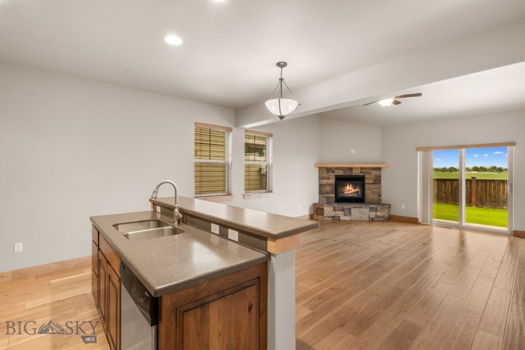 1025 Advance Dr, Bozeman MT 59718