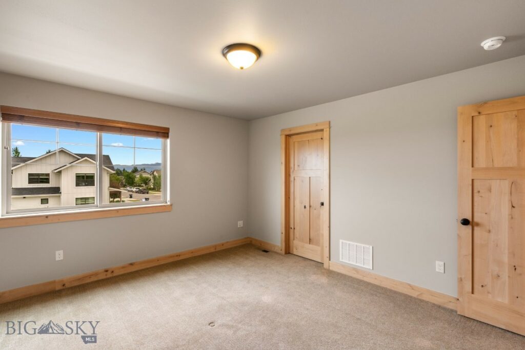 1025 Advance Dr, Bozeman MT 59718