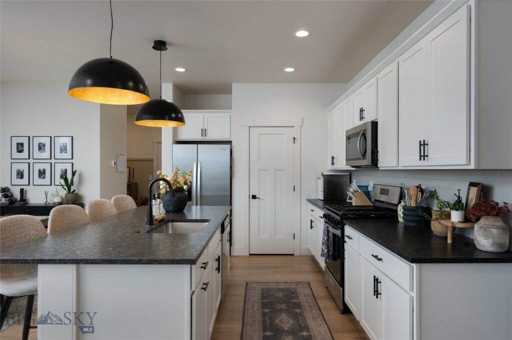 1026 Butler Creek Avenue, Belgrade MT 59714