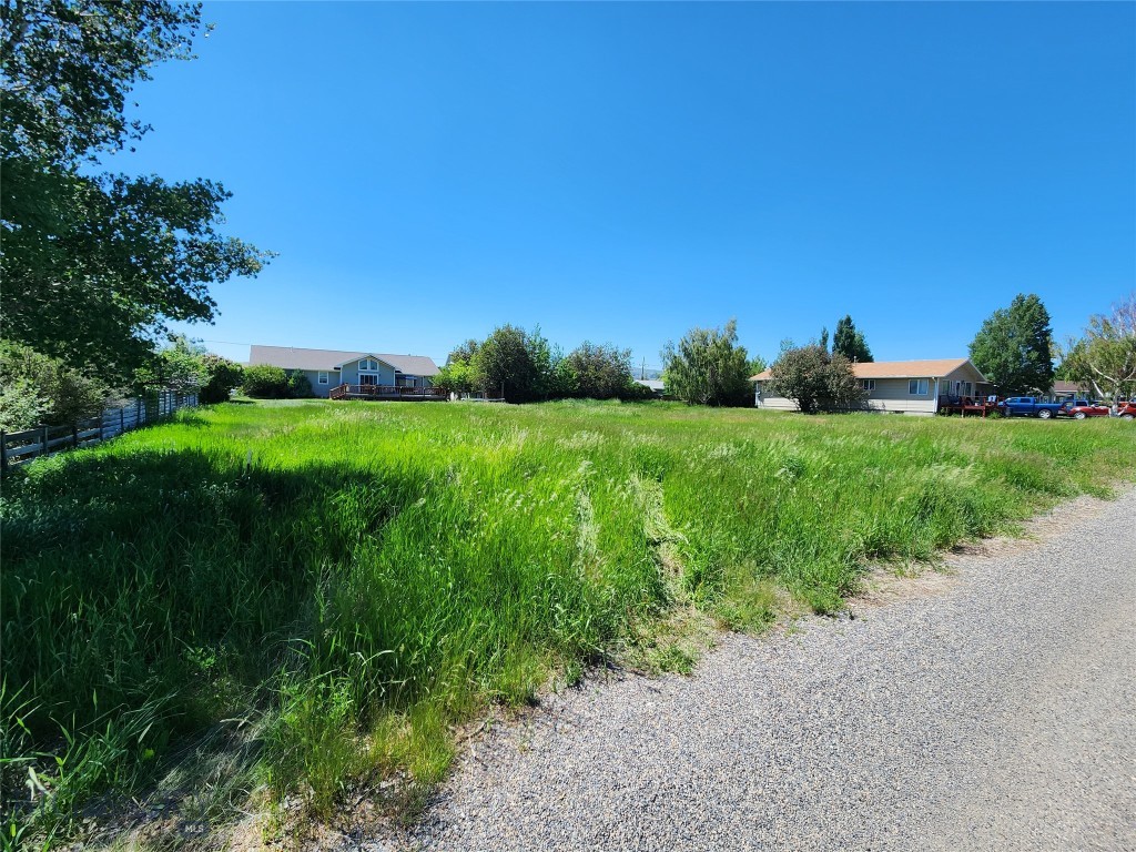 103 Ash Lane, Livingston MT 59047