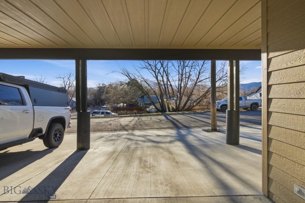 103 N M Street, Livingston MT 59047