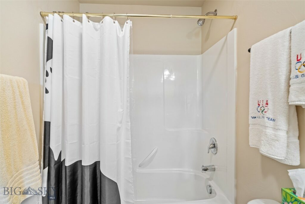 1030 Agate Avenue, Bozeman MT 59718