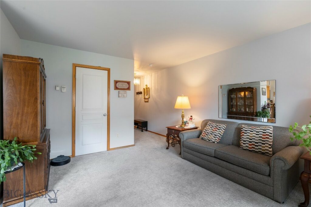 1030 N River Rock Street, Belgrade MT 59714