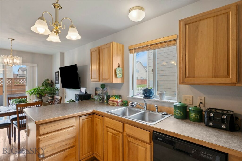 1030 N River Rock Street, Belgrade MT 59714