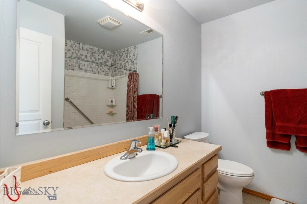 1030 N River Rock Street, Belgrade MT 59714