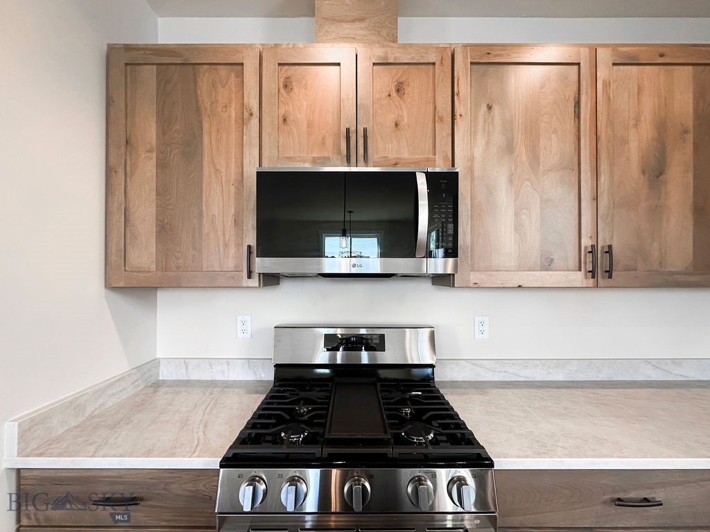 1033 N 14th, Bozeman MT 59715