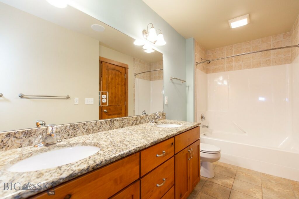 1036 N 15th, Bozeman MT 59715
