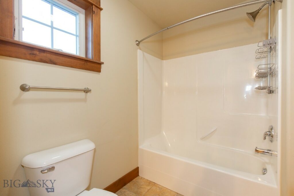 1036 N 15th, Bozeman MT 59715